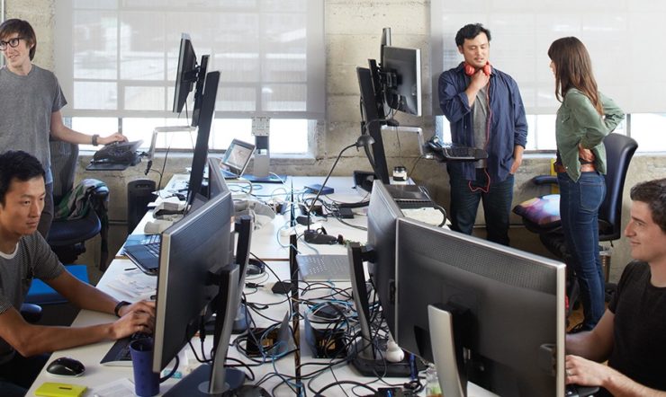 Hoe gebruikers en domeinen toevoegen aan Office