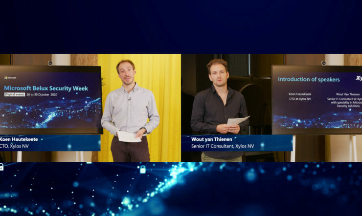 een mens die zich voor een flatscreentelevisie bevindt