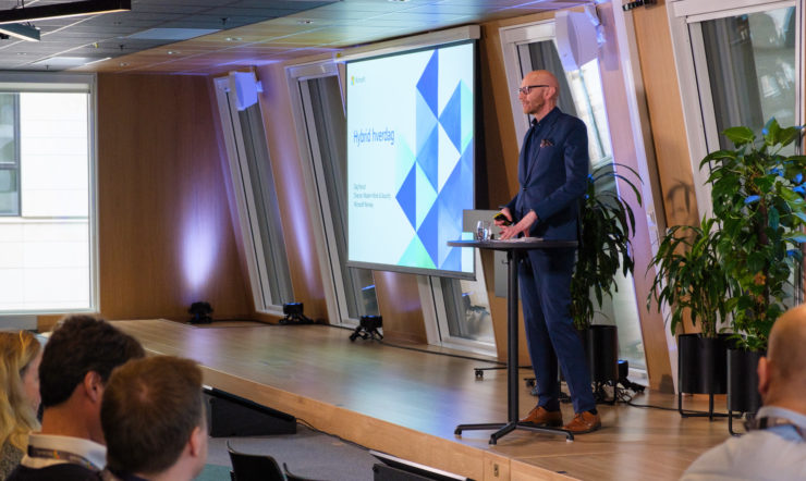 bilde av Dag på Kultur og ledelse i en hybrid hverdag seminartet