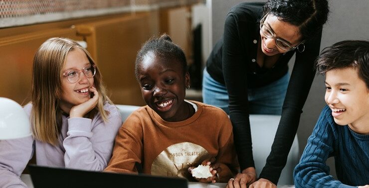 30 000 barn har utforskat programmering tillsammans med Kodcentrum och Microsoft