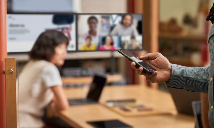 Revolutionizing Remote Work: How Microsoft Teams Phone Mobile Connects the World